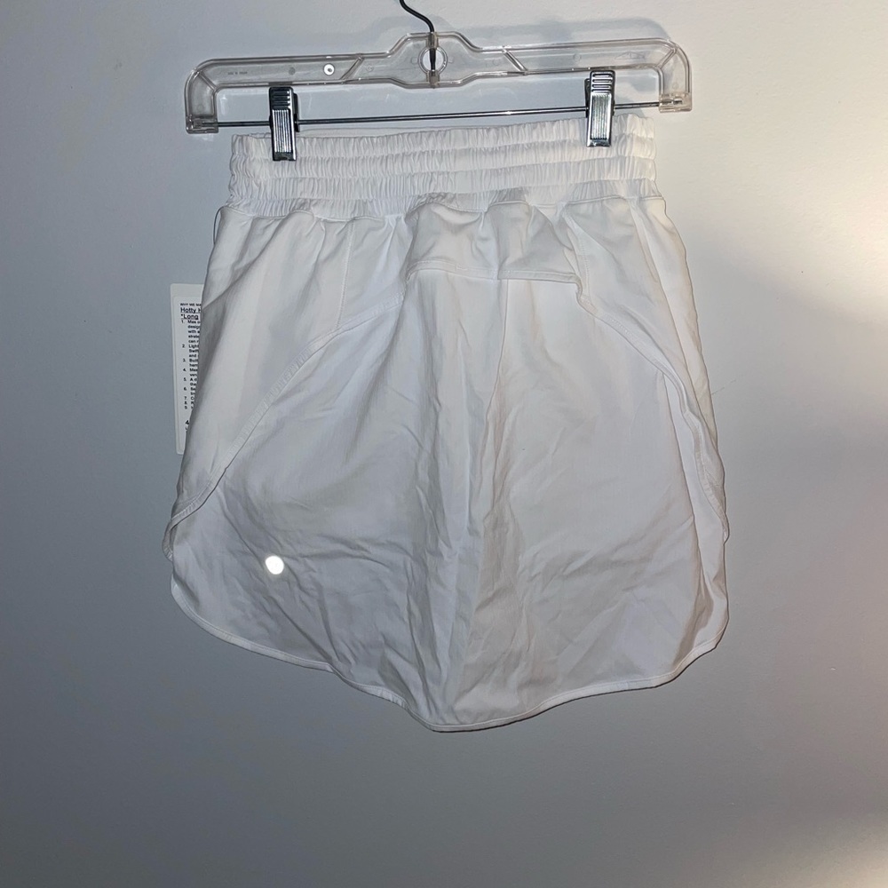 NWT Lululemon Skirt​​​​​​​​ - Picture 2 of 4